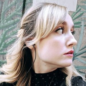 Meet your Posher, Amy leigh